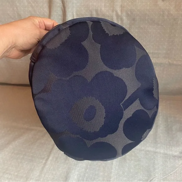 Marimekko Unikko All Day Bucket Bag Navy Blue - Picture 6 of 12
